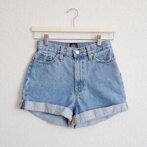BDG Urban Outfitters Hi‎ Rise Light Blue Mom Jean Shorts Rolled Hem Size 24